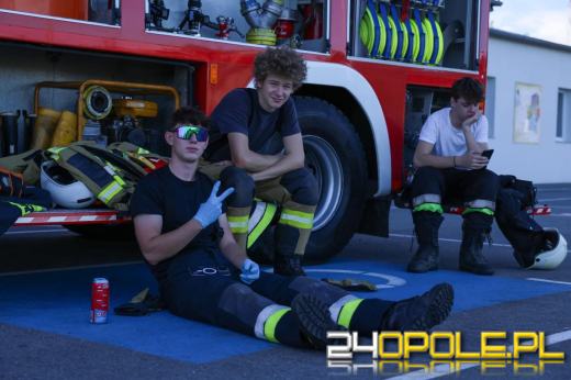 Młodzieżowa Drużyna Pożarnicza z Dębskiej Kuźni szkoli się w ratownictwie