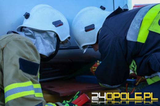 Młodzieżowa Drużyna Pożarnicza z Dębskiej Kuźni szkoli się w ratownictwie