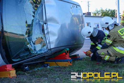 Młodzieżowa Drużyna Pożarnicza z Dębskiej Kuźni szkoli się w ratownictwie