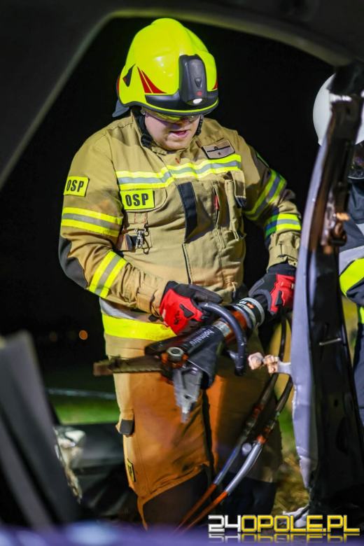 Młodzieżowa Drużyna Pożarnicza z Dębskiej Kuźni szkoli się w ratownictwie