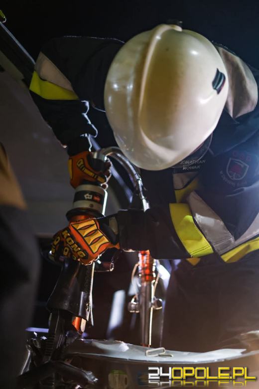 Młodzieżowa Drużyna Pożarnicza z Dębskiej Kuźni szkoli się w ratownictwie