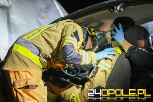 Młodzieżowa Drużyna Pożarnicza z Dębskiej Kuźni szkoli się w ratownictwie