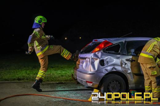 Młodzieżowa Drużyna Pożarnicza z Dębskiej Kuźni szkoli się w ratownictwie