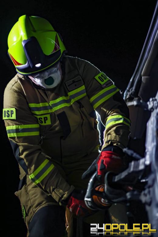 Młodzieżowa Drużyna Pożarnicza z Dębskiej Kuźni szkoli się w ratownictwie