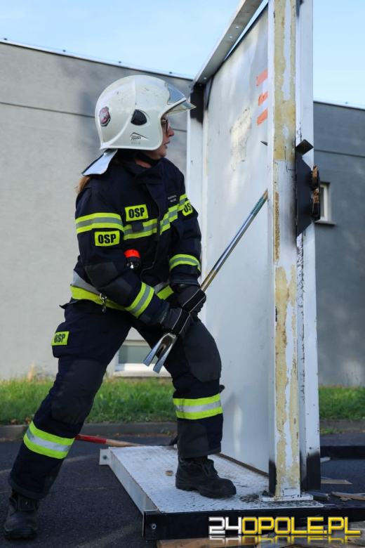 Młodzieżowa Drużyna Pożarnicza z Dębskiej Kuźni szkoli się w ratownictwie