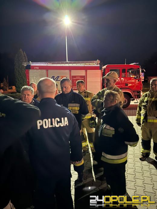 Zaginął podczas grzybobrania - szczęśliwy finał poszukiwań 87-latka z gminy Pokój