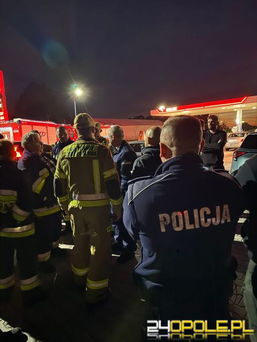 Zaginął podczas grzybobrania - szczęśliwy finał poszukiwań 87-latka z gminy Pokój