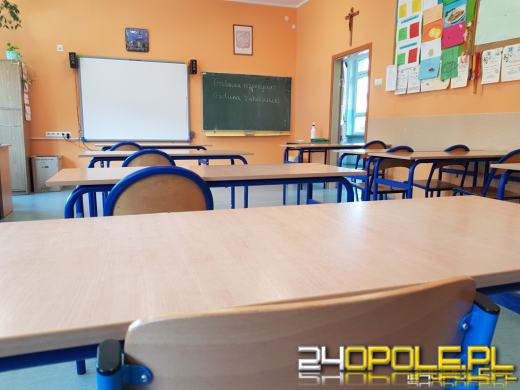 Nowy przedmiot, masowe rezygnacje. Uczniowie nie chcą edukacji zdrowotnej? SONDAŻ