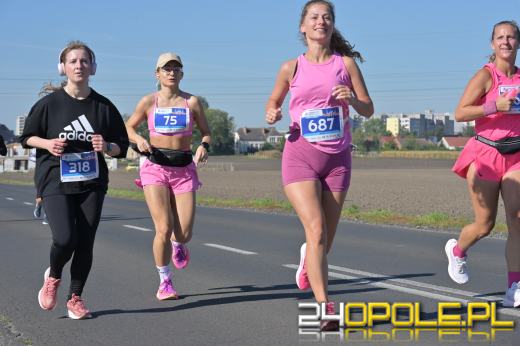 Ponad 1000 uczestników Półmaratonu Opole 2025 przebiegło ulicami Opola (WIDEO)