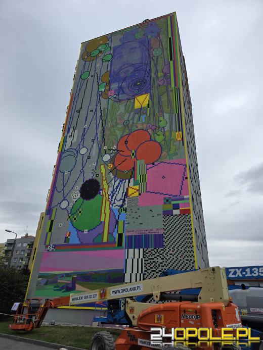 Mural Czesława Niemena na finiszu