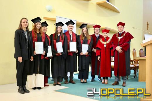 Uniwersytet Opolski: 140 nowych lekarzy zasili system ochrony zdrowia