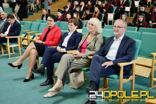 Uniwersytet Opolski: 140 nowych lekarzy zasili system ochrony zdrowia