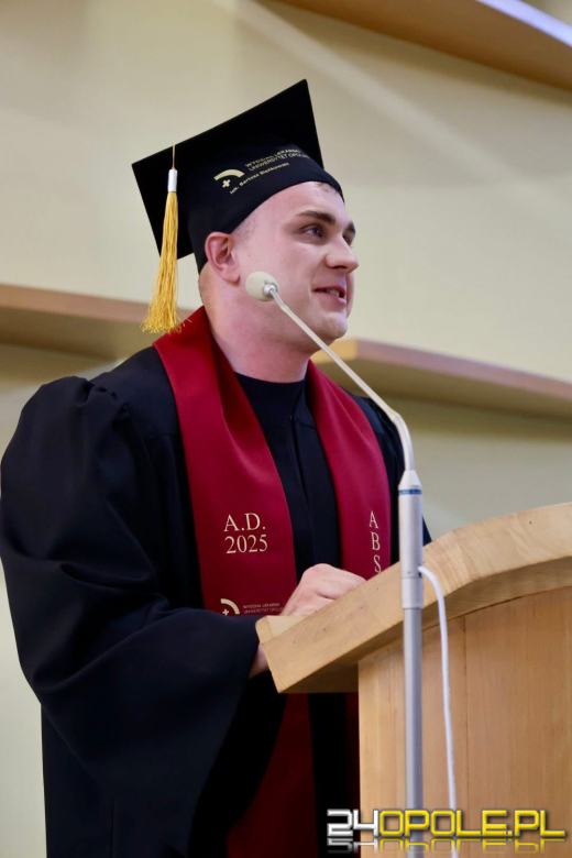 Uniwersytet Opolski: 140 nowych lekarzy zasili system ochrony zdrowia