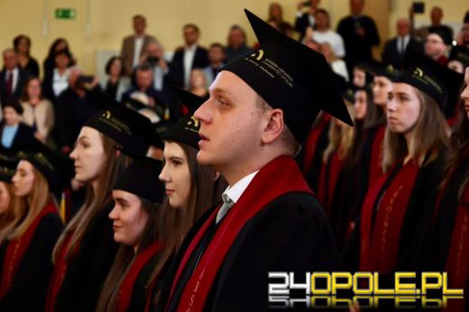 Uniwersytet Opolski: 140 nowych lekarzy zasili system ochrony zdrowia