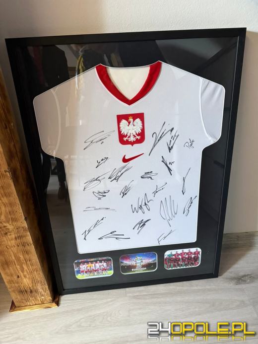 Kadra wspiera przyszłość futbolu. Hattrick Głuchołazy zyskał nową siedzibę