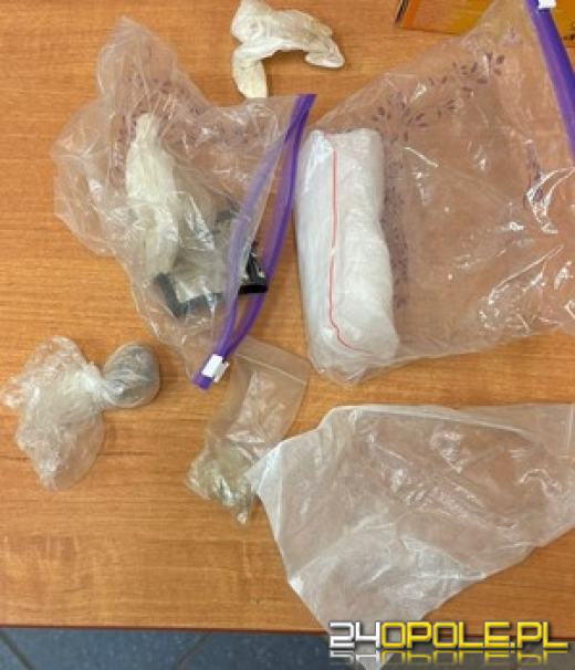 Zatrzymani za posiadanie znacznej ilości narkotyków podczas kontroli drogowej