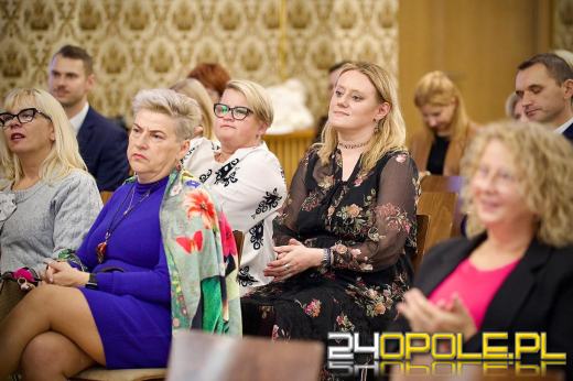 Z pasją uczą i inspirują. Opole nagrodziło 41 wyjątkowych nauczycieli