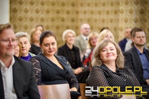 Z pasją uczą i inspirują. Opole nagrodziło 41 wyjątkowych nauczycieli