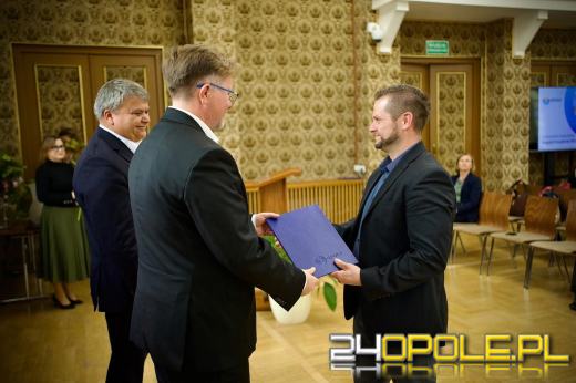 Z pasją uczą i inspirują. Opole nagrodziło 41 wyjątkowych nauczycieli