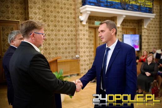 Z pasją uczą i inspirują. Opole nagrodziło 41 wyjątkowych nauczycieli