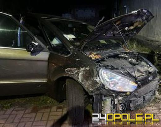 Nietrzeźwy 16-latek rozbił samochód rodziców 500 metrów od domu