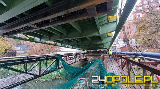 Montaż mostu rozpoczęty - weekendowe utrudnienia w centrum Opola