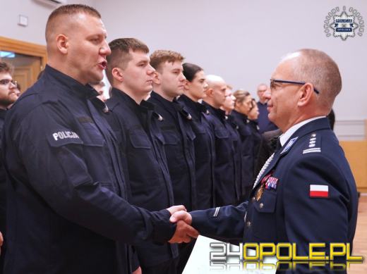 35 nowych funkcjonariuszy rozpoczęło służbę w opolskim garnizonie Policji