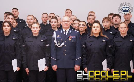 35 nowych funkcjonariuszy rozpoczęło służbę w opolskim garnizonie Policji