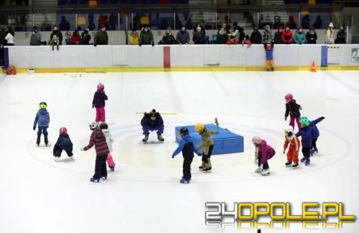 Pierwsze obroty tej zimy - czas na łyżwy w Toropolu