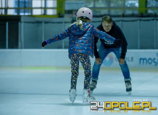Pierwsze obroty tej zimy - czas na łyżwy w Toropolu