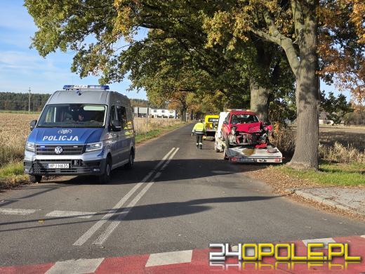 Wypadek na DK45 w Jełowej. Cztery osoby w szpitalu