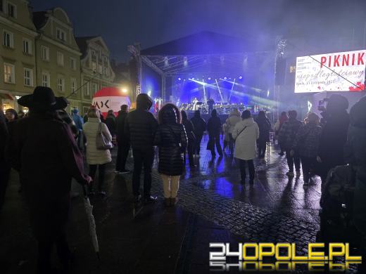 Niepodległość świętowana w Opolu: uroczystości i piknik na opolskim Rynku