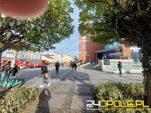 Pożar w galerii Solaris. Ewakuowano kilkaset osób, jedna osoba poszkodowana