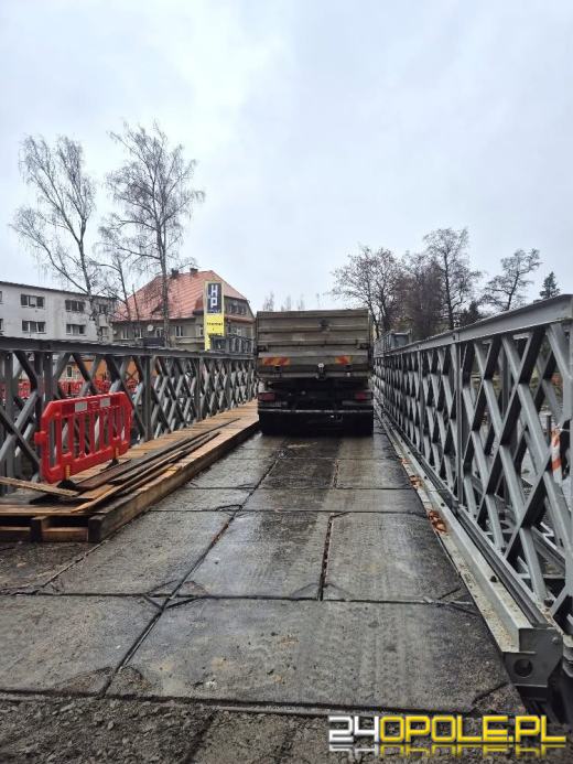 Pierwsze próby obciążeniowe mostu w Głuchołazach zakończone sukcesem