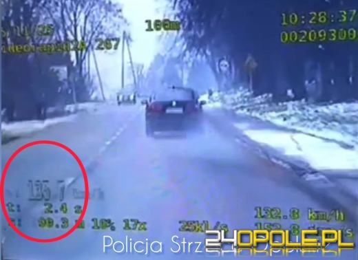 135 km/h w obszarze zabudowanym - kierowca stracił prawo jazdy