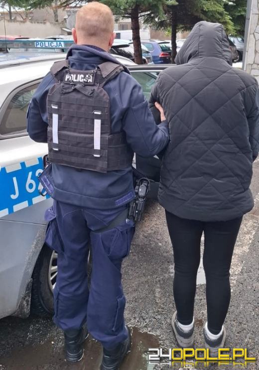 Zatrzymana 49-latka ukrywała się przed wymiarem sprawiedliwości
