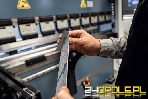 Kiedy używana prasa do blachy jest lepszą inwestycją niż nowa maszyna?