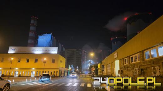 Awaria w Elektrowni Opole. Straż pożarna prowadzi działania