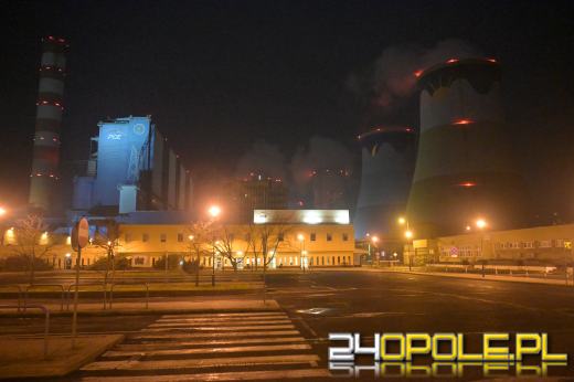Awaria w Elektrowni Opole. Straż pożarna prowadzi działania