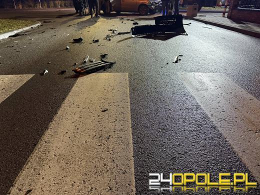 Zderzenie dwóch samochodów w Namysłowie. Jedna osoba trafiła do szpitala