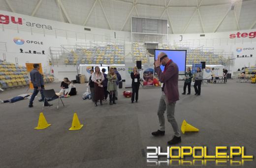 Pierwsza poMOC w rytmie serca w Stegu Arenie