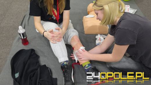 Pierwsza poMOC w rytmie serca w Stegu Arenie