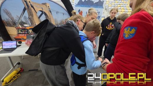 Pierwsza poMOC w rytmie serca w Stegu Arenie