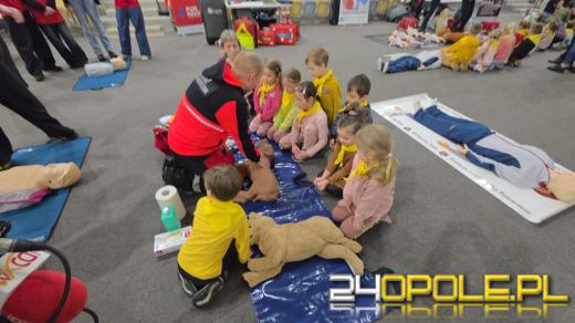 Pierwsza poMOC w rytmie serca w Stegu Arenie