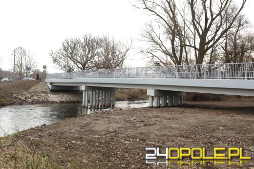Odbudowany most w Boboluszkach ponownie łączy Polskę i Czechy