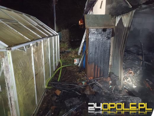 Pożar garażu blaszanego w Dziergowicach