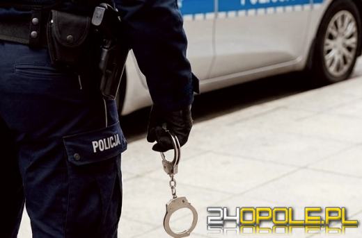Pięciu poszukiwanych zatrzymanych w ciągu jednej służby