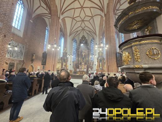 Katedra opolska ponownie otwarta. Dzisiaj odbywa się pierwsza msza 