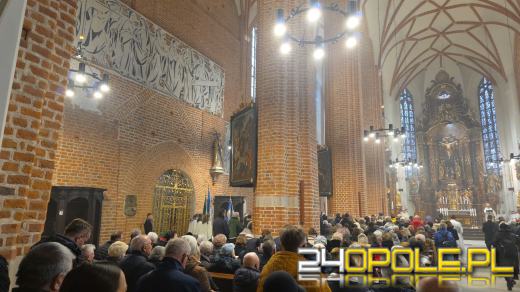 Katedra opolska ponownie otwarta. Dzisiaj odbywa się pierwsza msza 