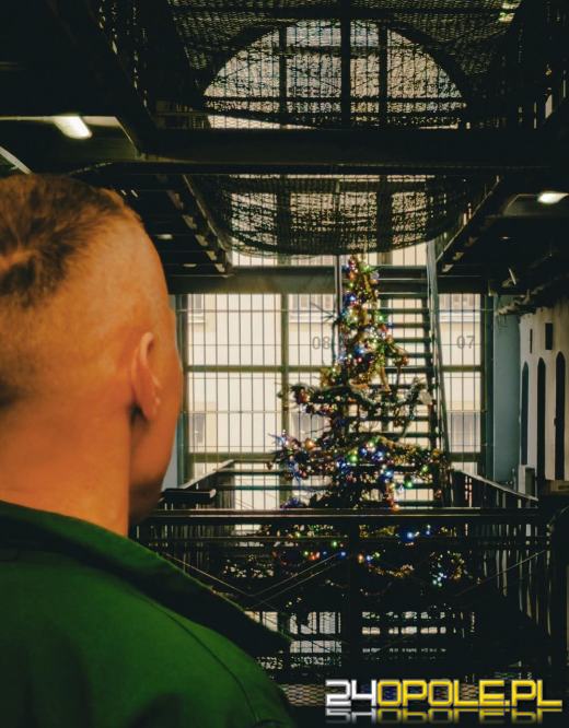 Święta Bożego Narodzenia za wysokimi murami 